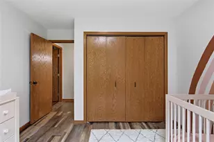 511 S Beach Dr, Altoona, WI 54720 - Photo 18