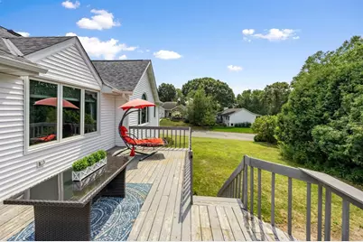 4414 Crest Court, Eau Claire, WI 54701 - Photo 32
