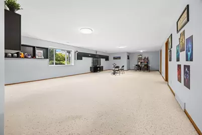 4414 Crest Court, Eau Claire, WI 54701 - Photo 28