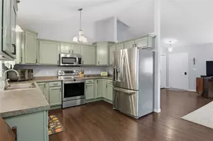 122 Eagle Ridge Ct, Eau Claire, WI 54703 - Photo 8