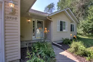 2728 Pine View Rd, Eau Claire, WI 54703 - Photo 40