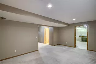 2728 Pine View Rd, Eau Claire, WI 54703 - Photo 30