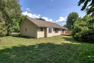 2728 Pine View Rd, Eau Claire, WI 54703 - Photo 38