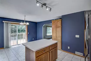2728 Pine View Rd, Eau Claire, WI 54703 - Photo 10