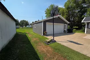 405 2nd St, Withee, WI 54498 - Photo 16