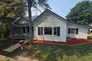 702 W Prospect St, Durand, WI 54736 - Photo 30