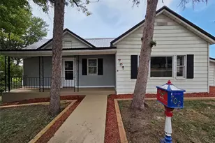 702 W Prospect St, Durand, WI 54736 - Photo 2