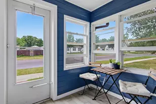 2425 7th St, Eau Claire, WI 54703 - Photo 20