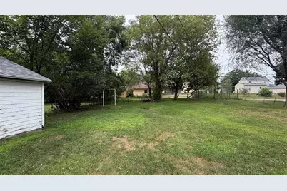 236 First Avenue, Chippewa Falls, WI 54729 - Photo 4