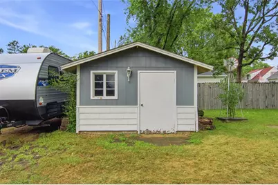 3008 3rd Street, Eau Claire, WI 54703 - Photo 30