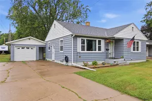 3008 3rd St, Eau Claire, WI 54703 - Photo 26