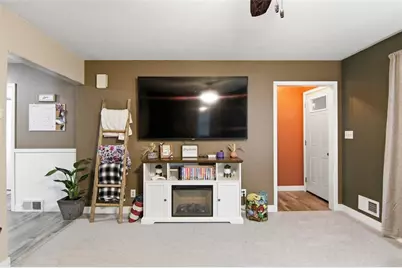 3008 3rd Street, Eau Claire, WI 54703 - Photo 4