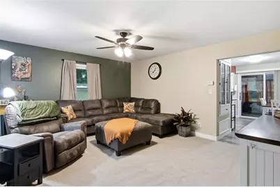 3008 3rd Street, Eau Claire, WI 54703 - Photo 2