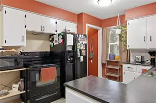 3008 3rd St, Eau Claire, WI 54703 - Photo 8
