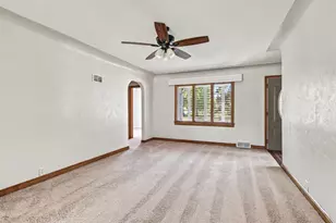 2404 Willis Ave, Eau Claire, WI 54703 - Photo 8