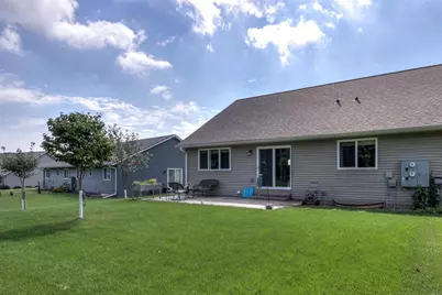 1868 Willow Creek Parkway, Chippewa Falls, WI 54729 - Photo 28