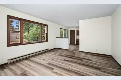 3145 Comet Avenue, Eau Claire, WI 54703 - Photo 8