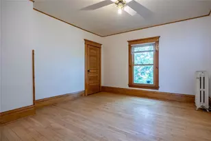 211 W 2nd St, Ladysmith, WI 54848 - Photo 16
