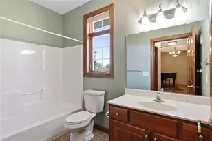 2912 Putnam Gln Pl, Eau Claire, WI 54701 - Photo 20