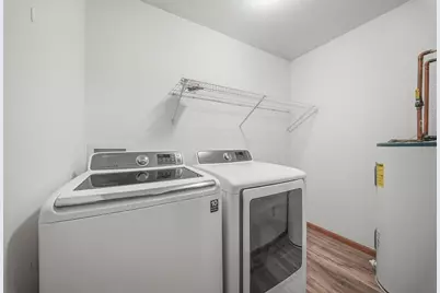 5348 Prill Road #C, Eau Claire, WI 54729 - Photo 18