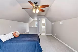 230 W Grant Ave, Eau Claire, WI 54701 - Photo 16