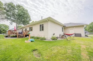 1704 Sierra Dr, Eau Claire, WI 54701 - Photo 50