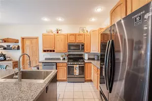 1704 Sierra Dr, Eau Claire, WI 54701 - Photo 14