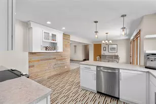 703 E Grant Ave, Eau Claire, WI 54701 - Photo 14