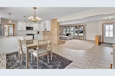 703 E Grant Avenue, Eau Claire, WI 54701 - Photo 8