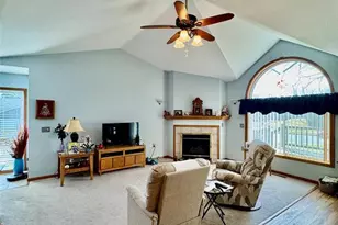 3108 Brian St, Eau Claire, WI 54701 - Photo 4