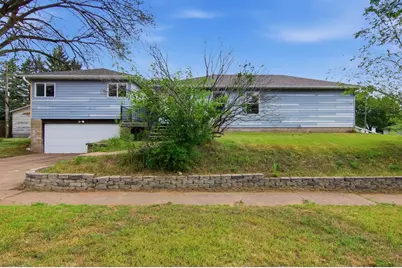 2124 Edgewood Lane, Eau Claire, WI 54703 - Photo 1