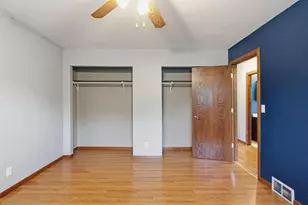2124 Edgewood Ln, Eau Claire, WI 54703 - Photo 12
