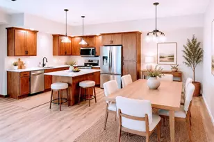 1323 Carpenter Ave, Eau Claire, WI 54703 - Photo 6