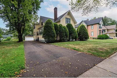 453 Summit Avenue, Eau Claire, WI 54701 - Photo 42