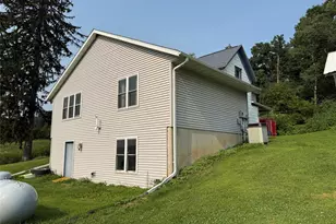 W15875 Schroeder Rd, Whitehall, WI 54773 - Photo 4