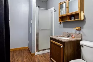 2234 11th St, Eau Claire, WI 54703 - Photo 8