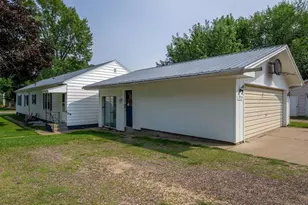 2234 11th St, Eau Claire, WI 54703 - Photo 20