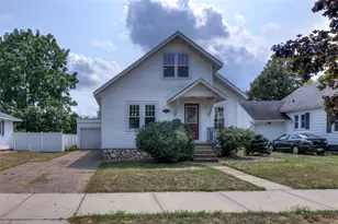 523 W Elm St, Chippewa Falls, WI 54729 - Photo 26