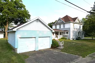 418 Worden Ave, Ladysmith, WI 54848 - Photo 2