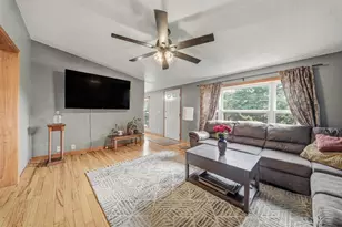 1318 S Gooder Ave, Eau Claire, WI 54703 - Photo 12