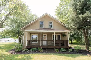 N7415 Squirrel Rd, Hixton, WI 54635 - Photo 2