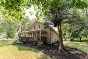 N7415 Squirrel Rd, Hixton, WI 54635 - Photo 4