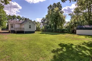 1022 E Madison St, Eau Claire, WI 54703 - Photo 22
