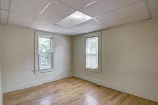 1022 E Madison St, Eau Claire, WI 54703 - Photo 12
