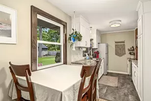 2313 14th St, Eau Claire, WI 54703 - Photo 12
