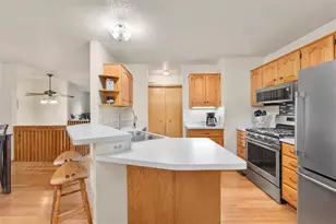 827 E Olson St, Blair, WI 54616 - Photo 12