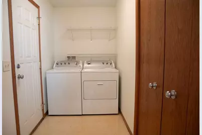 4433 E Hamilton Avenue #23, Eau Claire, WI 54701 - Photo 20