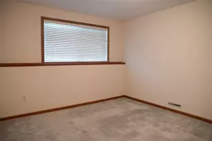 4433 E Hamilton Ave, Eau Claire, WI 54701 - Photo 30