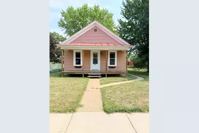 213 S State Street, Chippewa Falls, WI 54729 - Photo 1