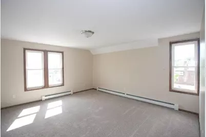 902 Water Street #1-3, Eau Claire, WI 54703 - Photo 4